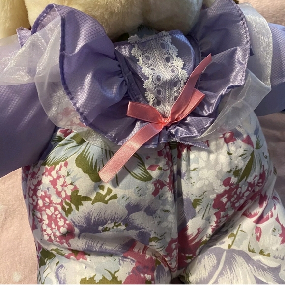 Dan Dee Soft Expressions Vintage Plush Stuffed Animal Bunny Nylon Body NWT - Picture 2 of 6